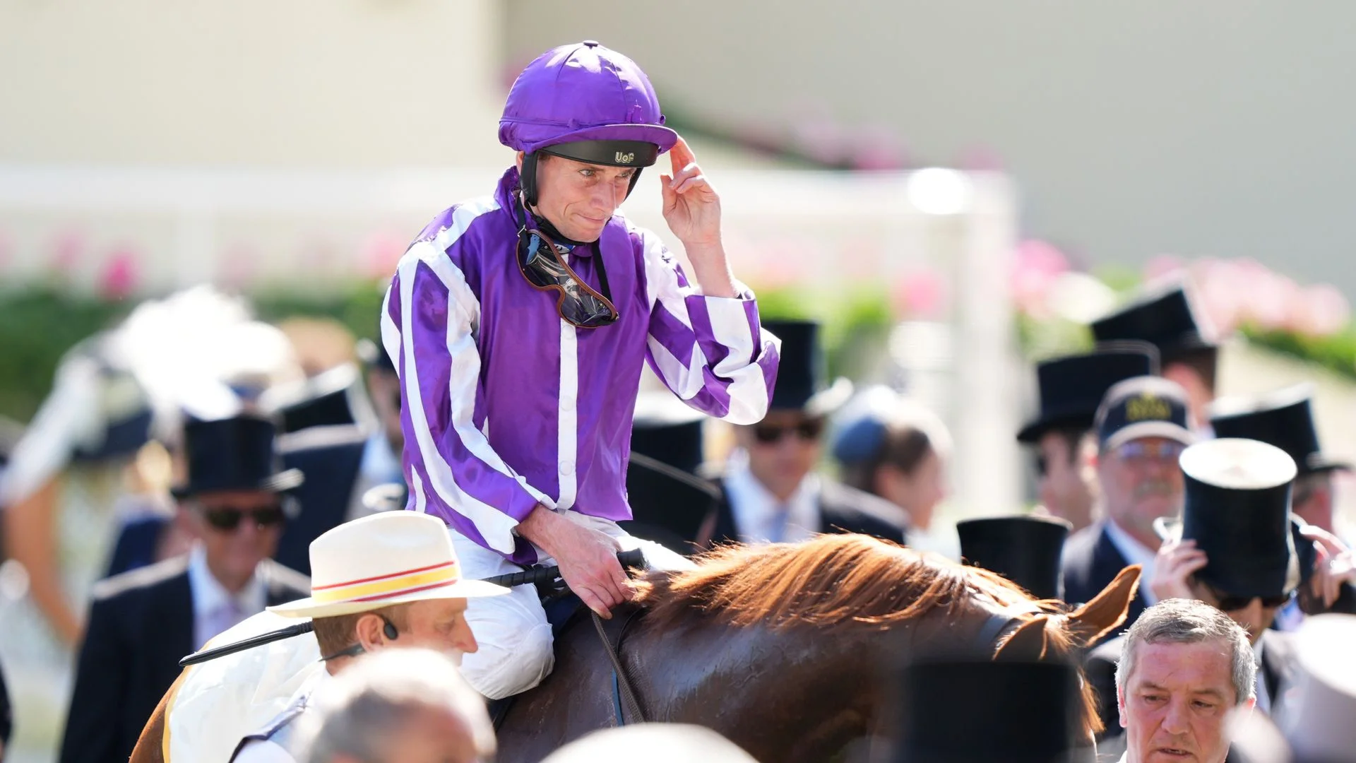 Moore made to work hard as Precise bags Coronation crown